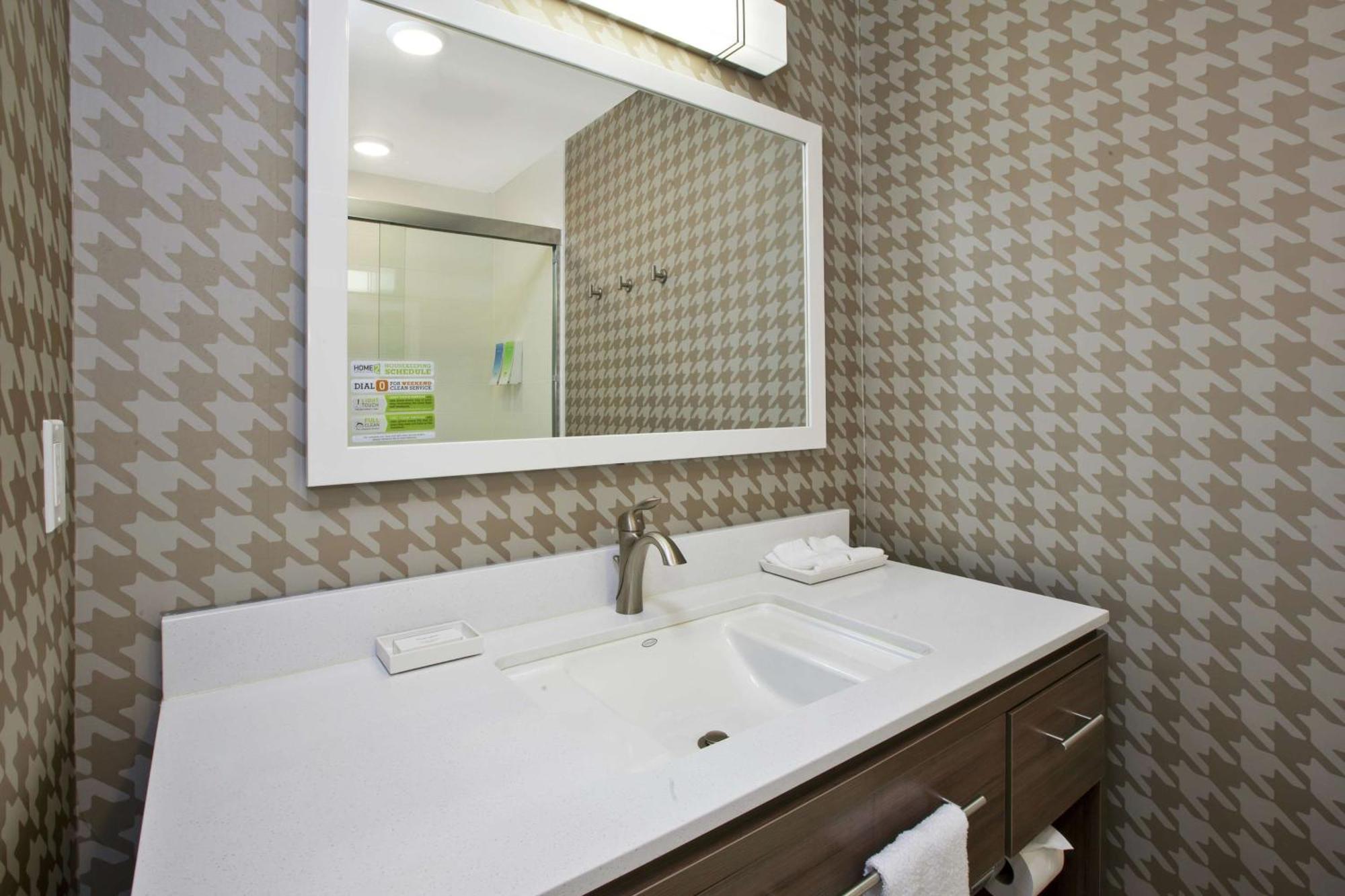 Home2 Suites By Hilton West Bloomfield, Mi Farmington Hills Exterior foto